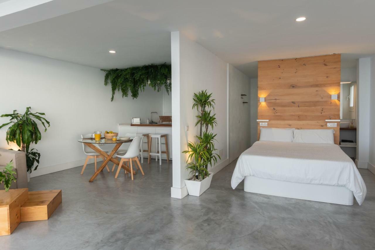 Waves Nest - Bajamar Apartment Bajamar  Bagian luar foto